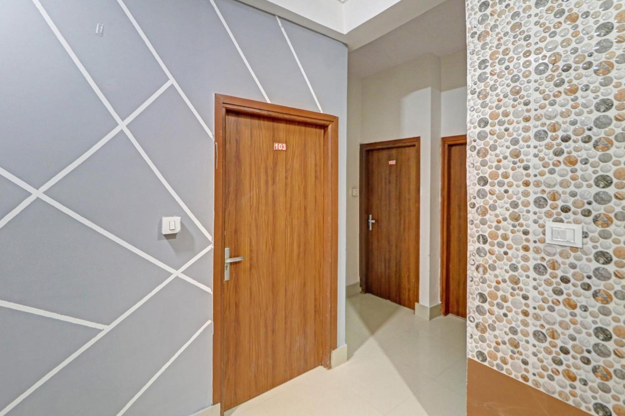 Hotel O Star Ki New Delhi Extérieur photo