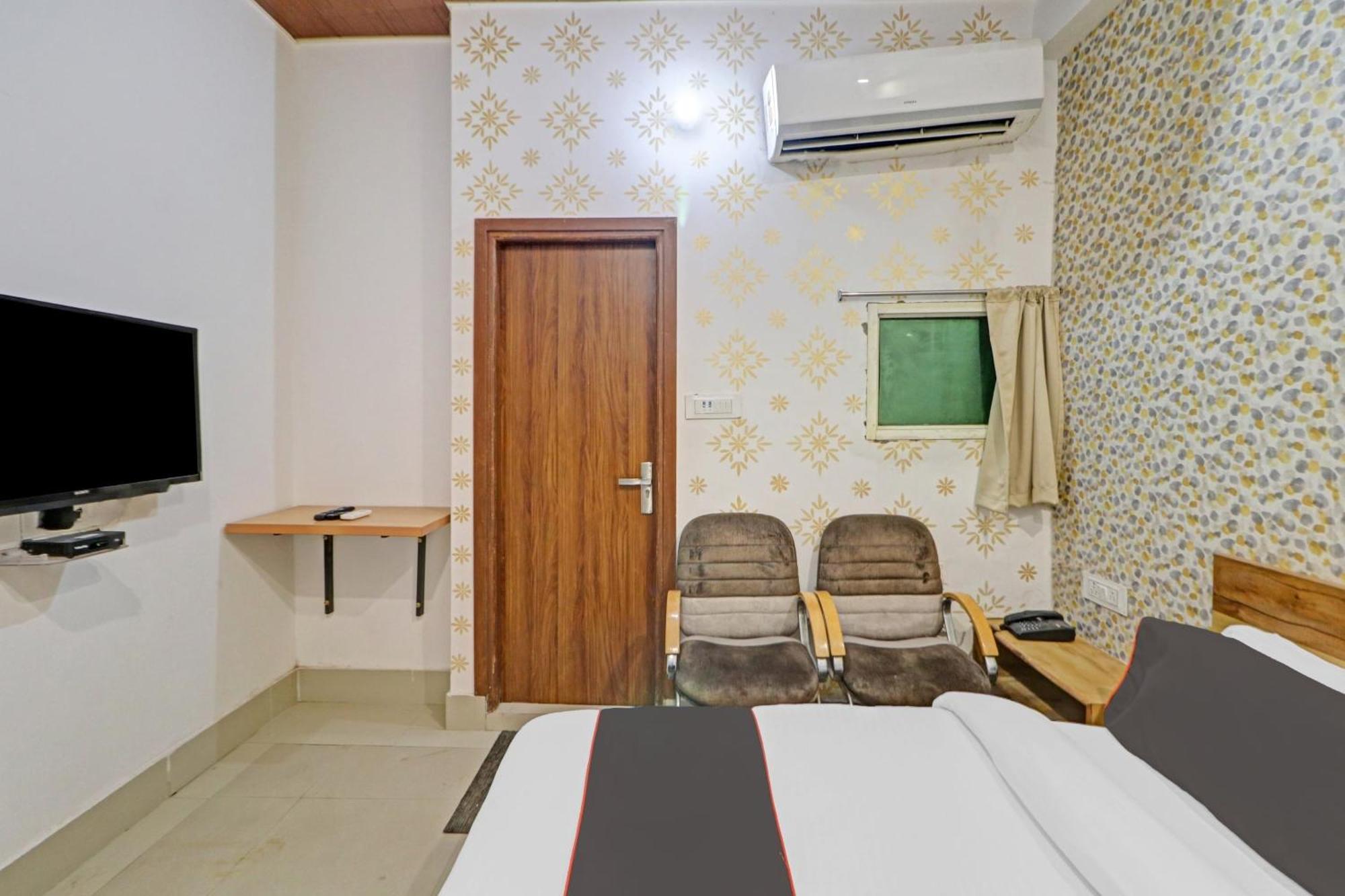 Hotel O Star Ki New Delhi Extérieur photo